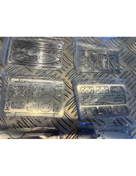 survie 6 cartes outil multifonction peche chasse randonnee camping survivalisme