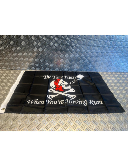 drapeau pirate rhum 90 x 60 cm ca vole quand on boit du rhum 100% polyester