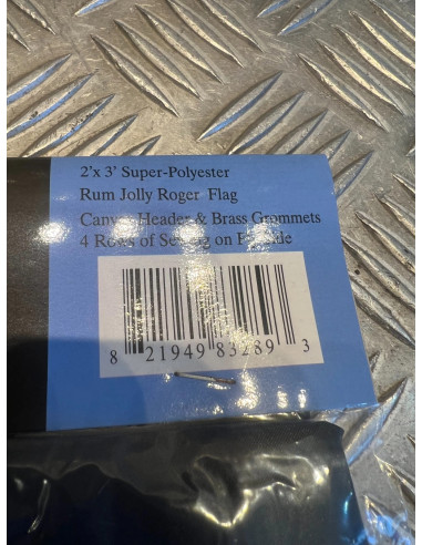 drapeau pirate rhum 90 x 60 cm ca vole quand on boit du rhum 100% polyester