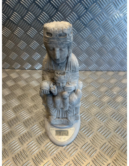 statue religieuse vierge a l enfant dite la morenet pierre calcaire style roman