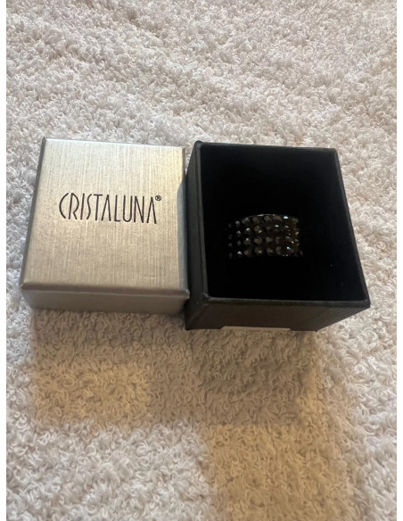 Bague cristaluna vera acrylique noir swarovski jet hematite 101 109 86