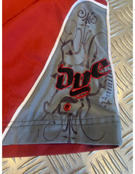 Short dye live the life taille 34 marque de paintball neuf