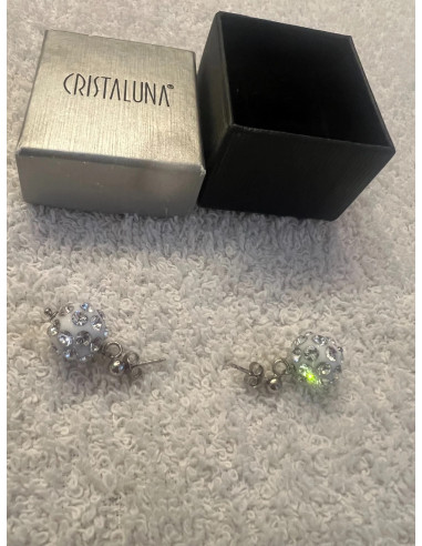 Boucles d oreilles cristaluna sheretta en cristal acrylique blanc swarovski neuf