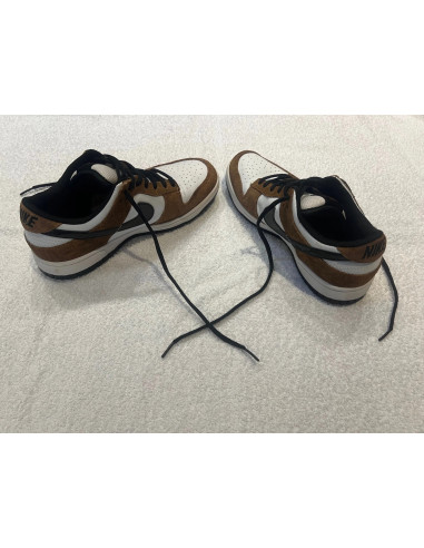 paire de chaussures Nike dunk low db trail boot taille 40,5