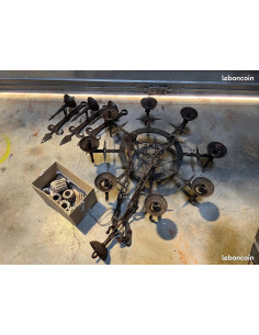 Lustre candélabre brutaliste vintage fer forgé art 8 lumières et 3 appliques