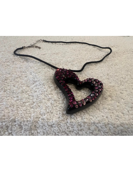 Collier cristaluna beau pendentif acrylique cristal noir swarovski rose fuchsia