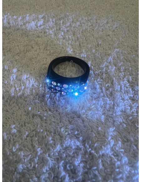 Bague cristaluna julia acrylique noir swarovski aigue-marine aurore Boréaleneuf