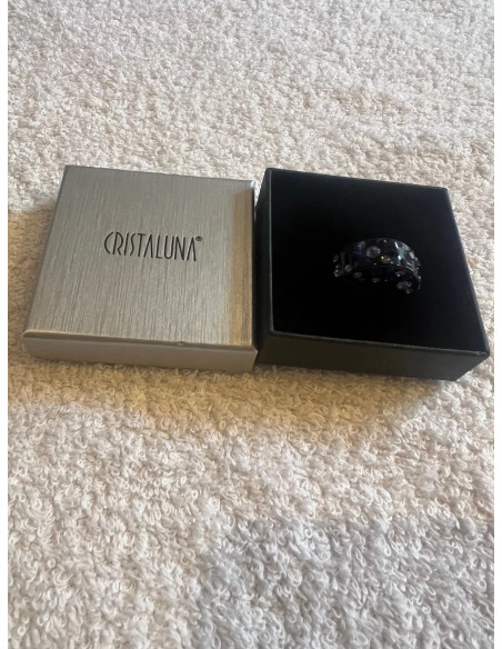 bague cristaluna diva acrylique noir swarovski purple velvet et tanzanite neuf