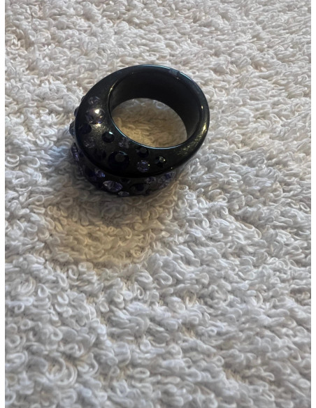 bague cristaluna diva acrylique noir swarovski purple velvet et tanzanite neuf