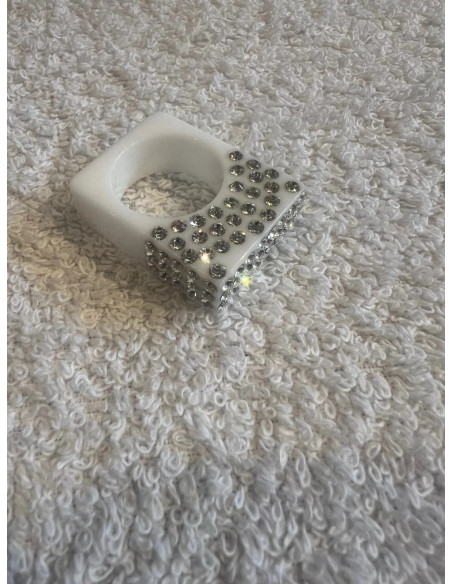 Bague cristaluna luc acrylique blanc swarovski cristal neuf 103 408 00