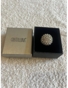Bague cristaluna bombata acrylique blanc swarovski cristal neuf 103 500 00