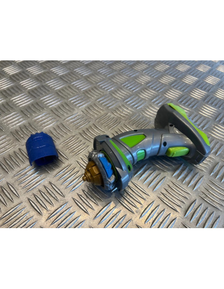 Neuf jouet jeu toupies electrique magnetique vert battle strikers dragon blaze