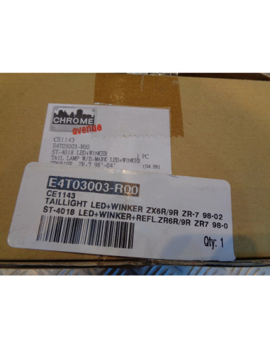 feu arriere led + clignotant moto kawasaki zx6r zx9r ninja zr7 1998 - 04 E4T0300