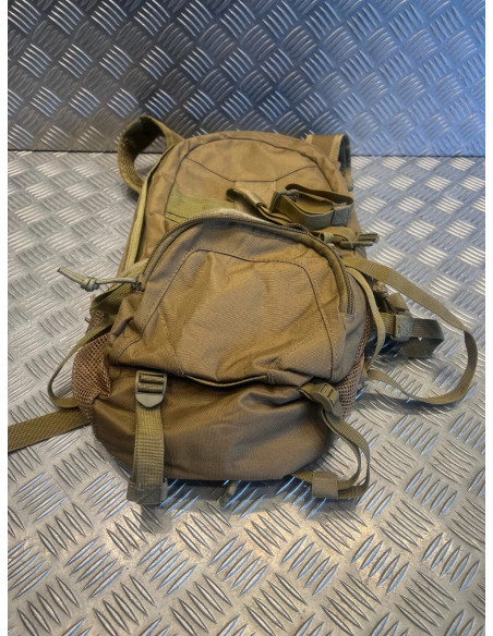 Sac a dos mfh rucksack combat daypack backpack 30373r coyote tan 30x50x25 cm 25l