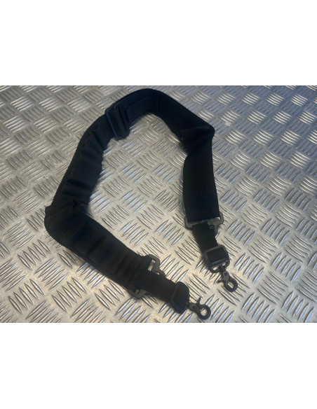 Bandoulière deux points sangle ajustable porte cartouches de 15 munitions