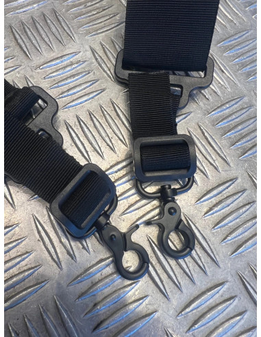 Bandoulière deux points sangle ajustable porte cartouches de 15 munitions