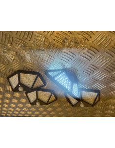 kit de 4 lampes solaires murales extérieures à 100 LED 2