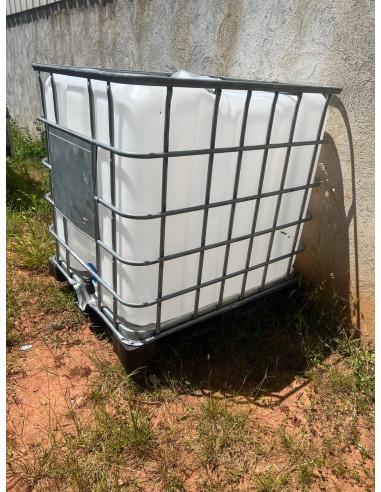 cuve eau 1000l pour recuperation eau pluie stockage jardin potager