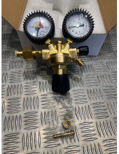 débilitre détendeur silex 30 L/min 2 manomètres gaz Argon ou Argon +CO2 soudure