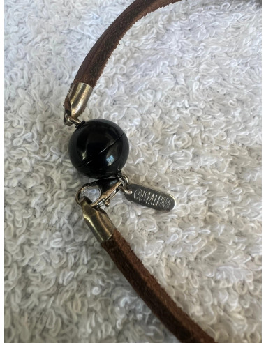 Collier cuir marron avec 3 pendentif sphère en cristal acrylique noir swarovski