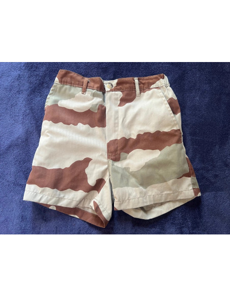 Short militaire camo desert taille 34 xxs neuf avec default