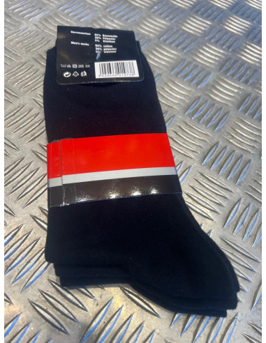 lot 12 paires de chaussettes Pierre cardin taille 39 - 42 noir neuf