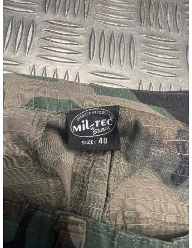 jupe militaire camouflage mil-tec taille 40 neuf
