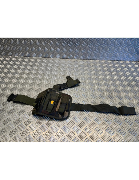 Plaque panneau de jambe cuisse molle porte 3 poches chargeur militaire opex