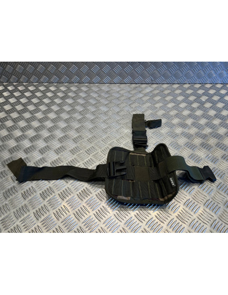 Plaque panneau de jambe cuisse molle porte 3 poches chargeur militaire opex