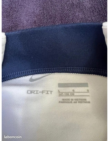 T shirt sweat psg football nike dri fit enfant taille l 147 - 158cm