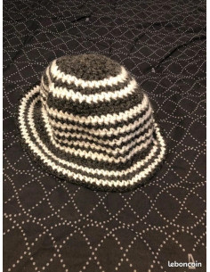 Bonnet chapeau laine épaisse tiens chaud neige froid