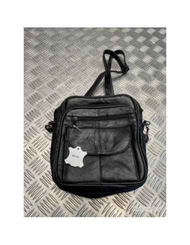sac pochette bandouliere d epaule noir en cuir d agneau