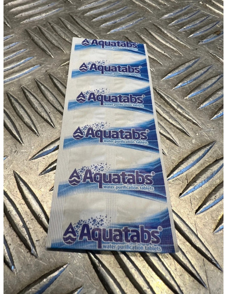 lot de 100 pastiles purification eau aquatabs de l otan filtre 100 a 500 litres