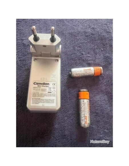 CHARGEUR PILES POUR AAA AA NI-MH NI-CD BC-1021C + 2 ACCUS AA 2300 MAH CAMELION