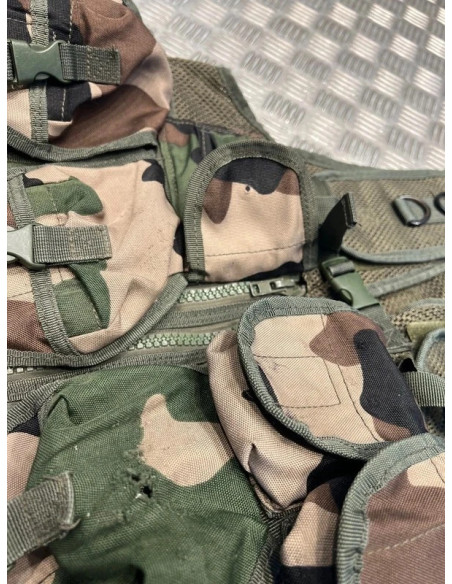 Gilet tactique 9 poches tactical vest Mil-Tec camo paintball aisoft