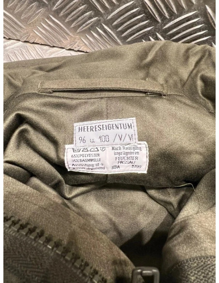 blouson vert militaire heereseigentum kaki neuf taille taille 96u/100 ou 104-108