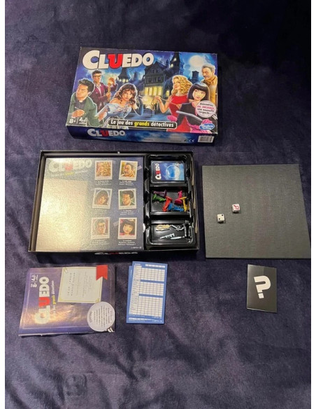 jeu de societe cluedo de hasbro comme neuf