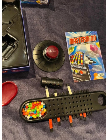 jeu de societe mastermind parker