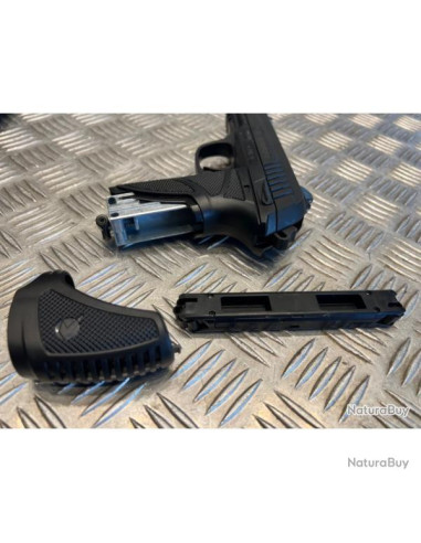 GAMO PT 85 Blowback Semi-Auto CO2 4.5mm (3.5 Joules)