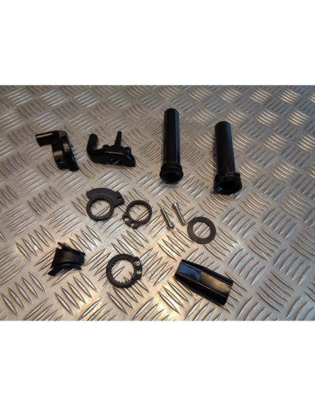 poignee gaz accelerateur simple double cable moto scooter multimarque universel