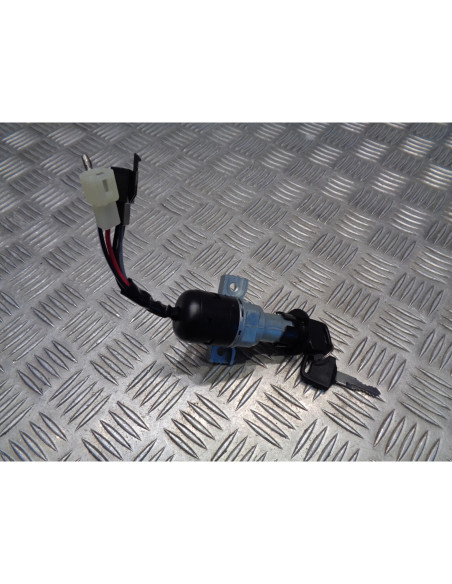 contacteur cle neiman scooter malaguti f10 f12