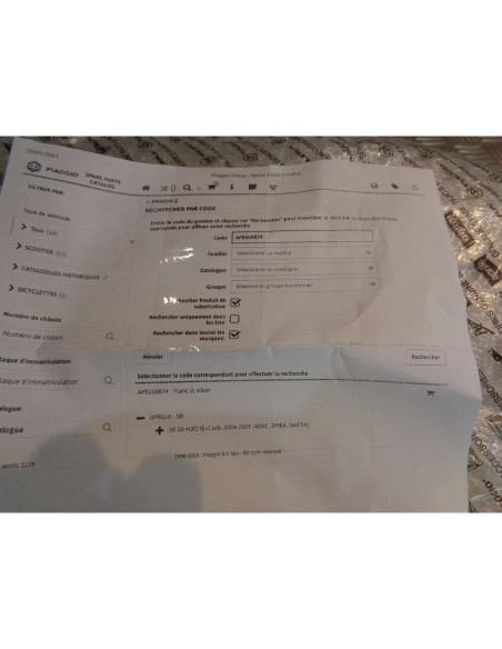 cache aile arriere gauche AP8268874 scooter aprilia 50 sr 2004 - 09 carenage car