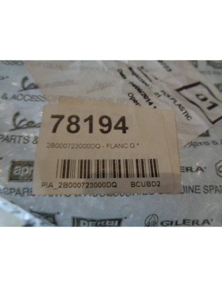 cache aile arriere gauche 2b000723000dq scooter piaggio 300 500 mp3 carrosserie