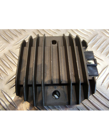regulateur de charge batterie scooter yamaha 125 majesty x max mbk skycruiser sk