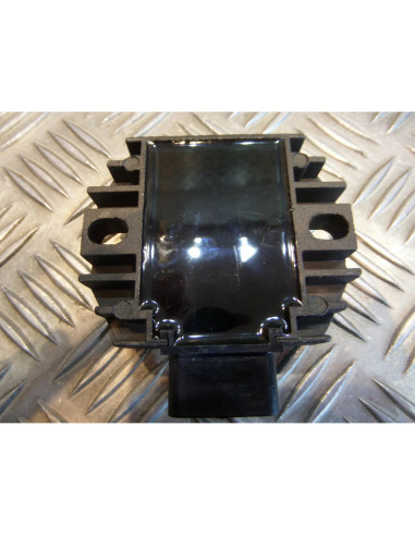 regulateur de charge batterie scooter moto yamaha 125 250 majesty x max versity