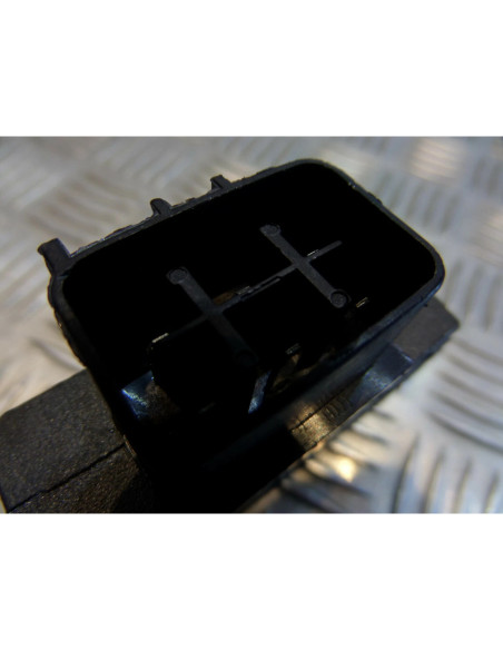 regulateur de charge batterie scooter moto yamaha 125 250 majesty x max versity