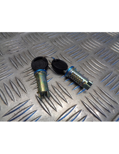 neiman contacteur cle piaggio125 x8 x9 x9 evo beverly vespa et4 et2