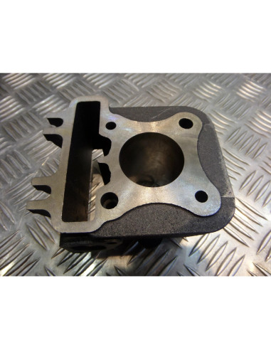 cylindre piston fonte noir scooter piaggio 50 fly liberty zip aprilia sport city