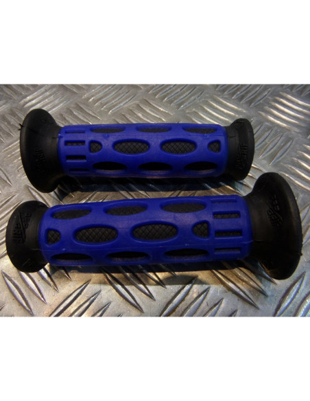 paire poignee revetement caoutchouc guidon 22 mm progrip 768 bleu et noir moto s