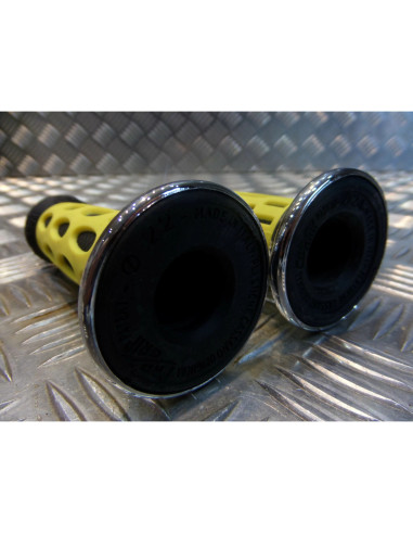 paire de poignee revetement caoutchouc guidon 22 mm progrip 768 jaune et noir mo